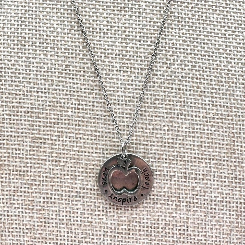 Vintage 80s SilverTone Apple Teacher Necklace Love Inspire Teach Pendant Jewelry